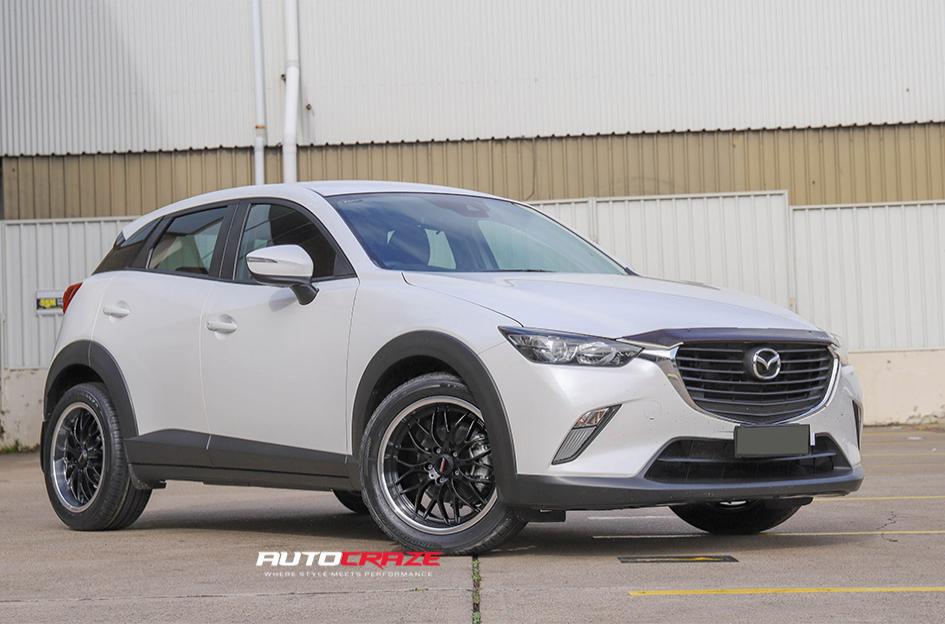 MAZDA CX3 CHEETAH GLOSS BLACK POLISH LIP